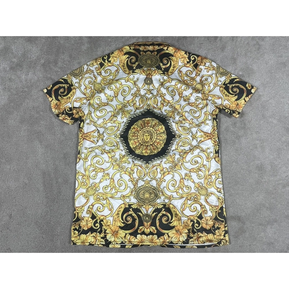 Rising Revolt Paris Mens Large Baroque Medallion Short Sleeve Button Down Shirt - Picture 4 of 5
